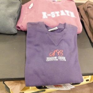 LOT 4 MEN'S 4-SWEATSHIRTS SIZE LARGE